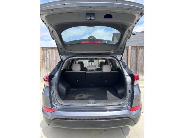 Photo of 2016 Gray Hyundai TUCSON