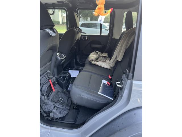 Photo of 2018 Gray Jeep Wrangler Unlimited