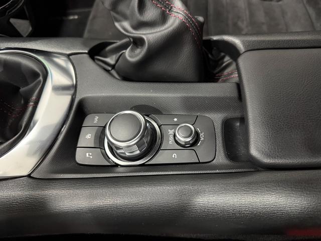 Photo of 2018 Gray Mazda MX-5 Miata