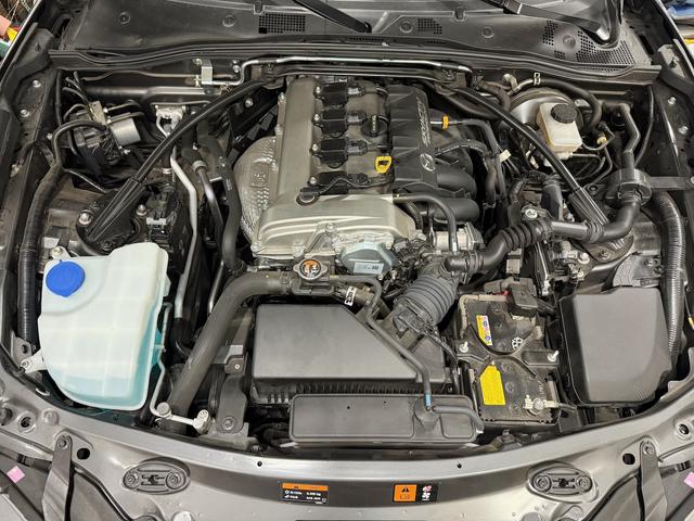 Photo of 2018 Gray Mazda MX-5 Miata