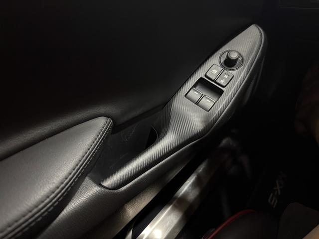 Photo of 2018 Gray Mazda MX-5 Miata