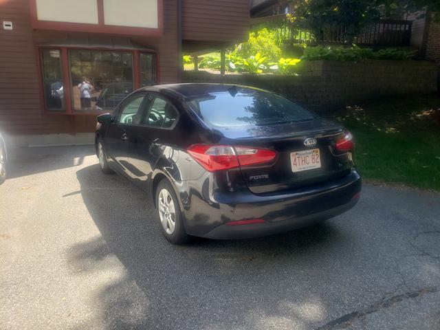Photo of 2016 Black Kia Forte