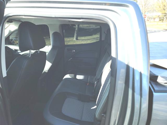 Photo of 2022 Gray Chevrolet Colorado