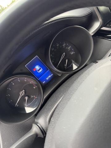 Photo of 2018 White Toyota C-HR