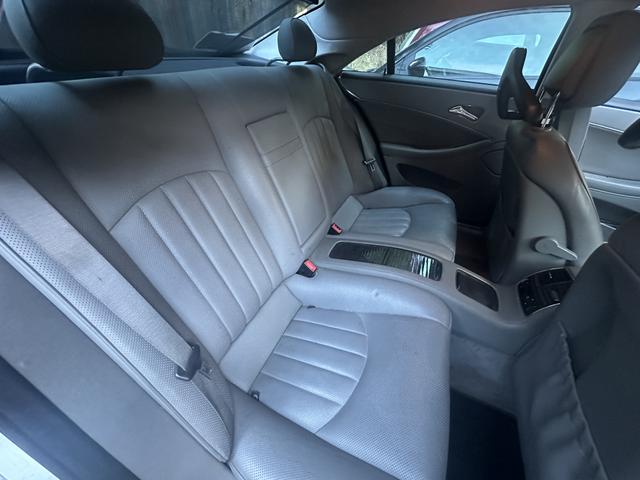 Photo of 2010 Silver Mercedes-Benz CLS-Class