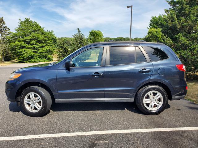 Photo of 2011 Blue Hyundai SANTA FE