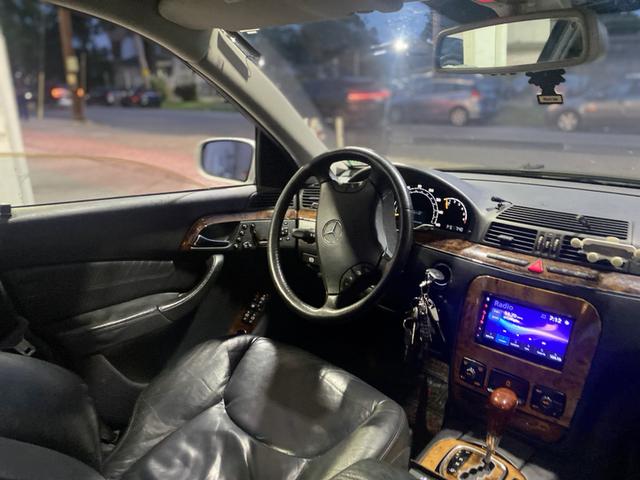 Photo of 2005 Silver Mercedes-Benz S-Class