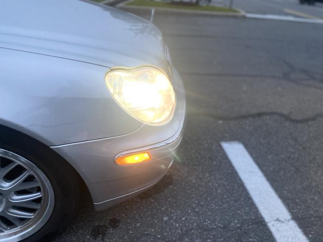Photo of 2005 Silver Mercedes-Benz S-Class