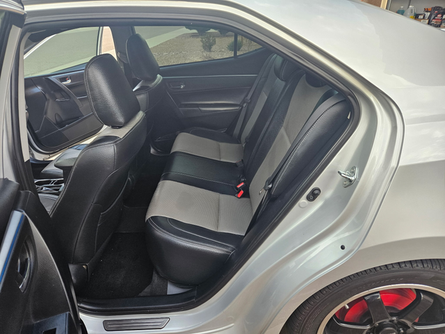 Photo of 2014 Silver Toyota Corolla