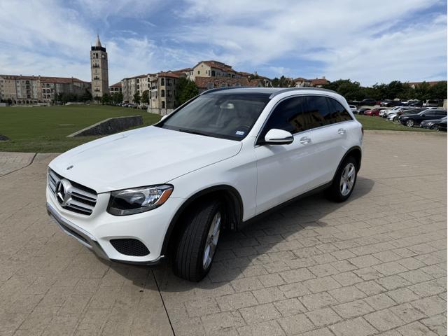 Photo of 2018 White Mercedes-Benz GLC 300