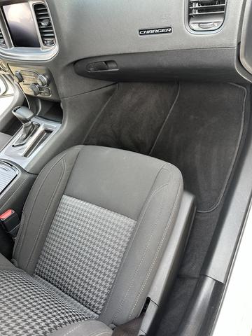 Photo of 2023 White Dodge Charger