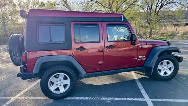 Photo of 2012 Red Jeep Wrangler Unlimited