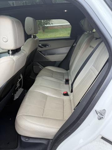 Photo of 2018 White Land Rover Range Rover Velar