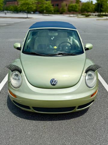 Photo of 2008 Green Volkswagen New Beetle