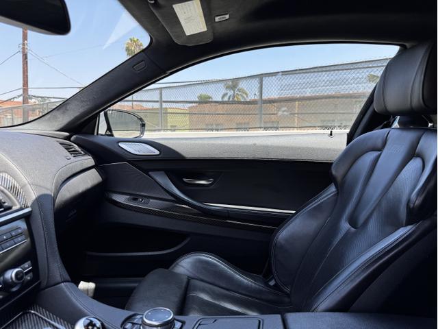 Photo of 2015 White BMW M6