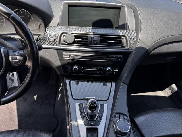 Photo of 2015 White BMW M6
