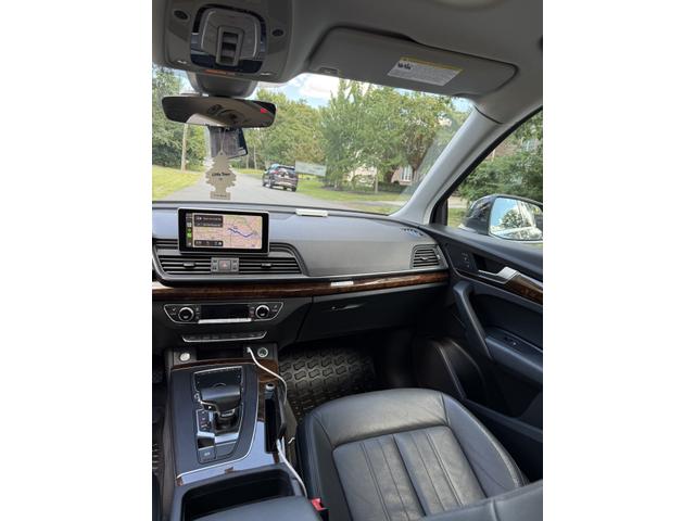 Photo of 2018 Silver Audi Q5