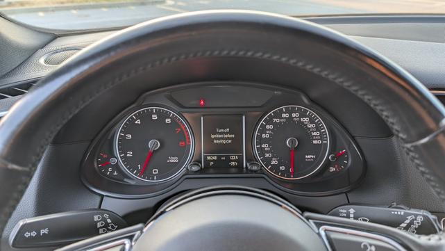 Photo of 2015 Black Audi Q5