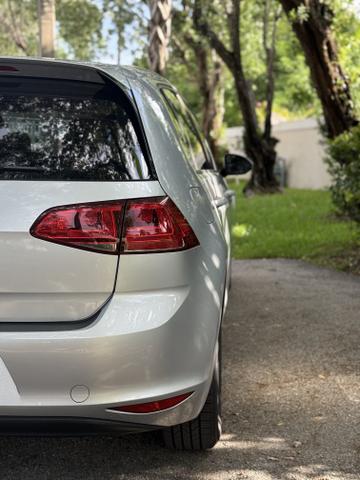 Photo of 2016 Silver Volkswagen e-Golf