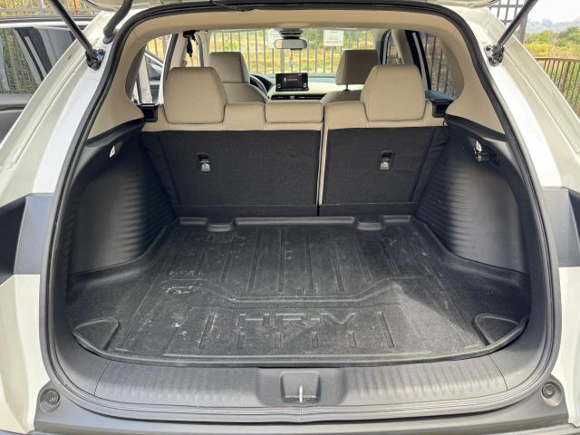 Photo of 2024 White Honda HR-V