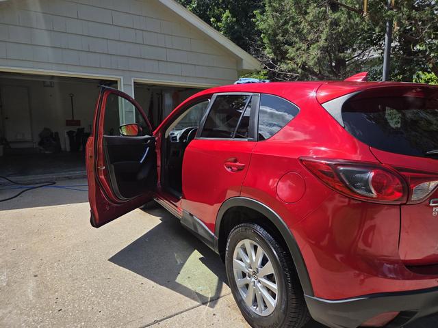 Photo of 2016 Red Mazda CX-5