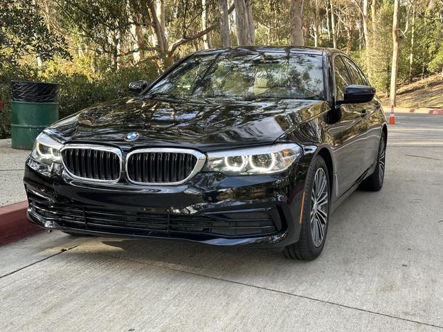 Photo of 2019 Black BMW 530