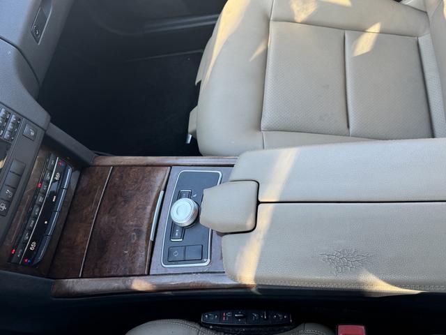 Photo of 2012 Black Mercedes-Benz E-Class