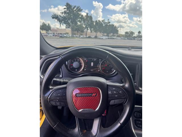 Photo of 2018 Yellow Dodge Challenger