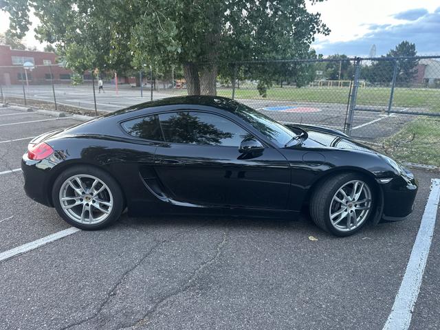 Photo of 2016 Black Porsche Cayman