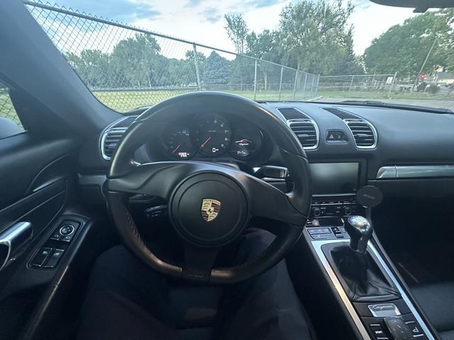 Photo of 2016 Black Porsche Cayman
