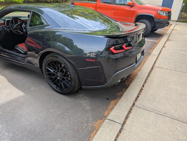 Photo of 2014 Purple Chevrolet Camaro