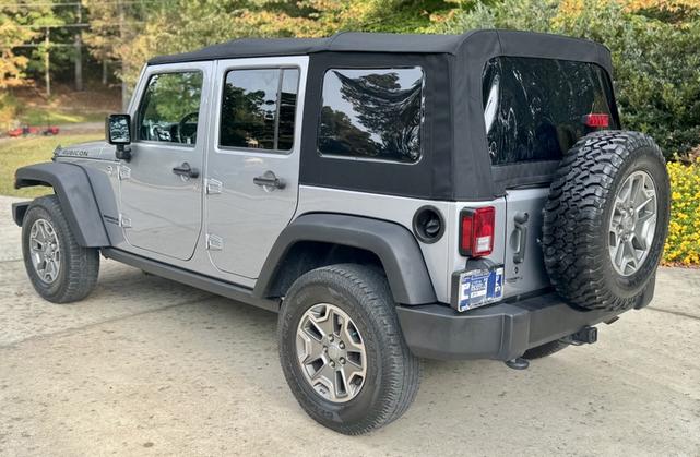 Photo of 2015 Silver Jeep Wrangler Unlimited