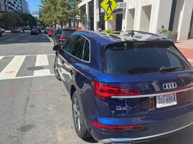 Photo of 2024 Blue Audi Q5