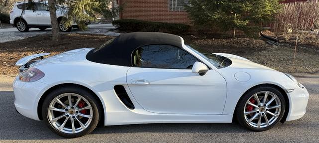 Photo of 2015 White Porsche Boxster