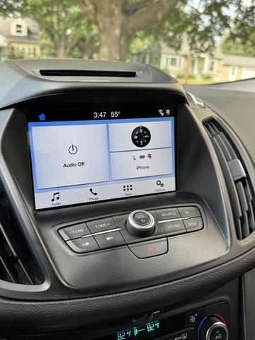 Photo of 2017 Gray Ford Escape
