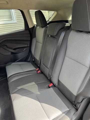 Photo of 2017 Gray Ford Escape