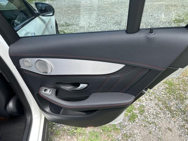 Photo of 2021 White Mercedes-Benz AMG GLC 43