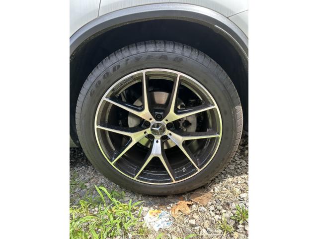Photo of 2021 White Mercedes-Benz AMG GLC 43