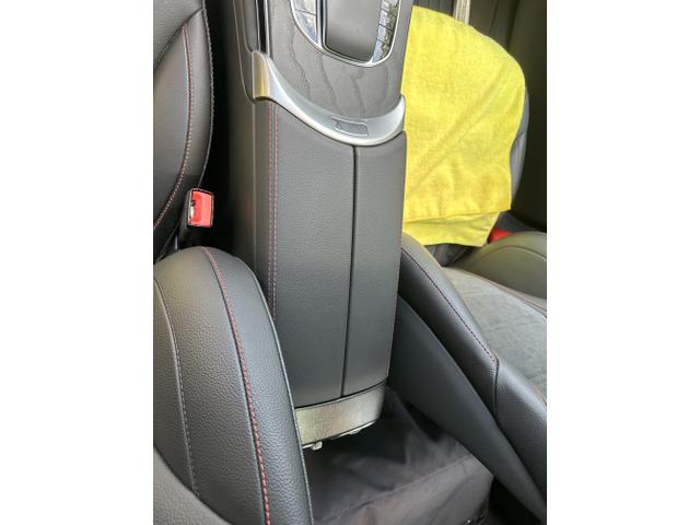 Photo of 2021 White Mercedes-Benz AMG GLC 43