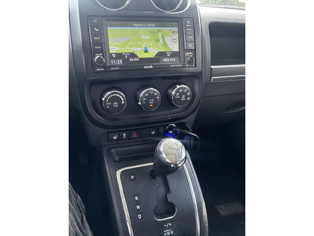 Photo of 2012 Silver Jeep Patriot