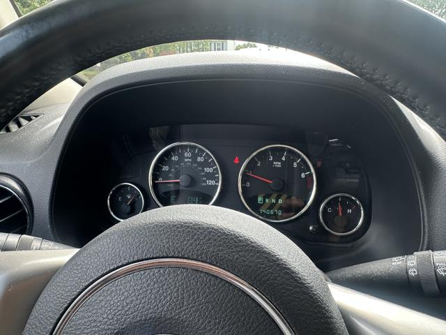 Photo of 2012 Silver Jeep Patriot