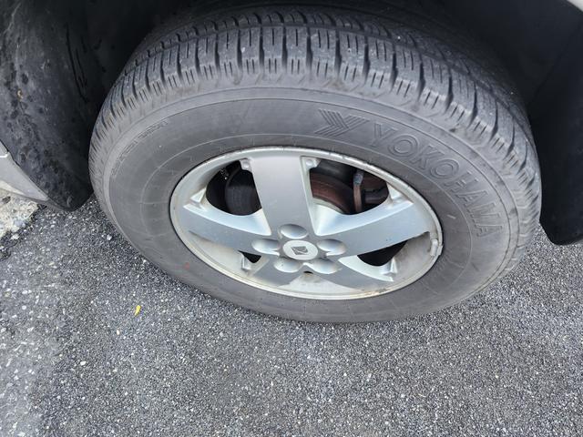 Photo of 2006 Silver Saturn Vue