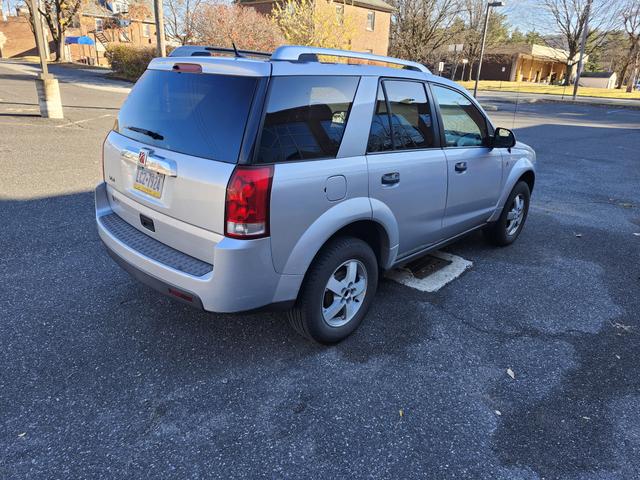 Photo of 2006 Silver Saturn Vue