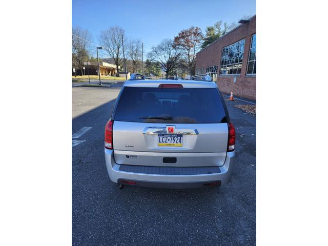 Photo of 2006 Silver Saturn Vue