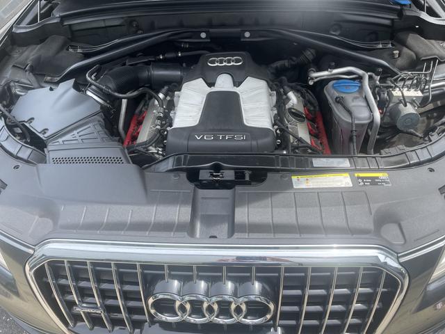 Photo of 2017 Gray Audi Q5