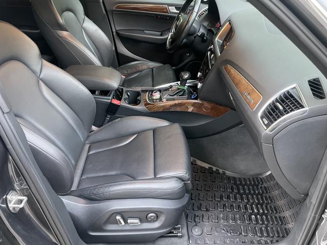 Photo of 2017 Gray Audi Q5