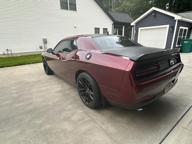Photo of 2018 Red Dodge Challenger
