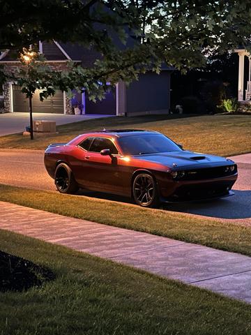 Photo of 2018 Red Dodge Challenger