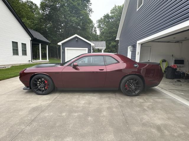 Photo of 2018 Red Dodge Challenger