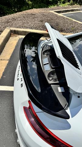 Photo of 2019 White Porsche 911